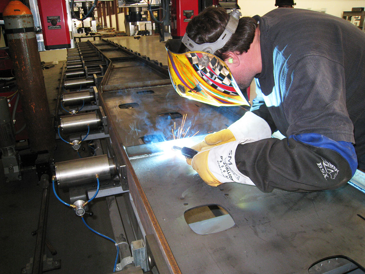 Welding Stiffener on Trailer Beam