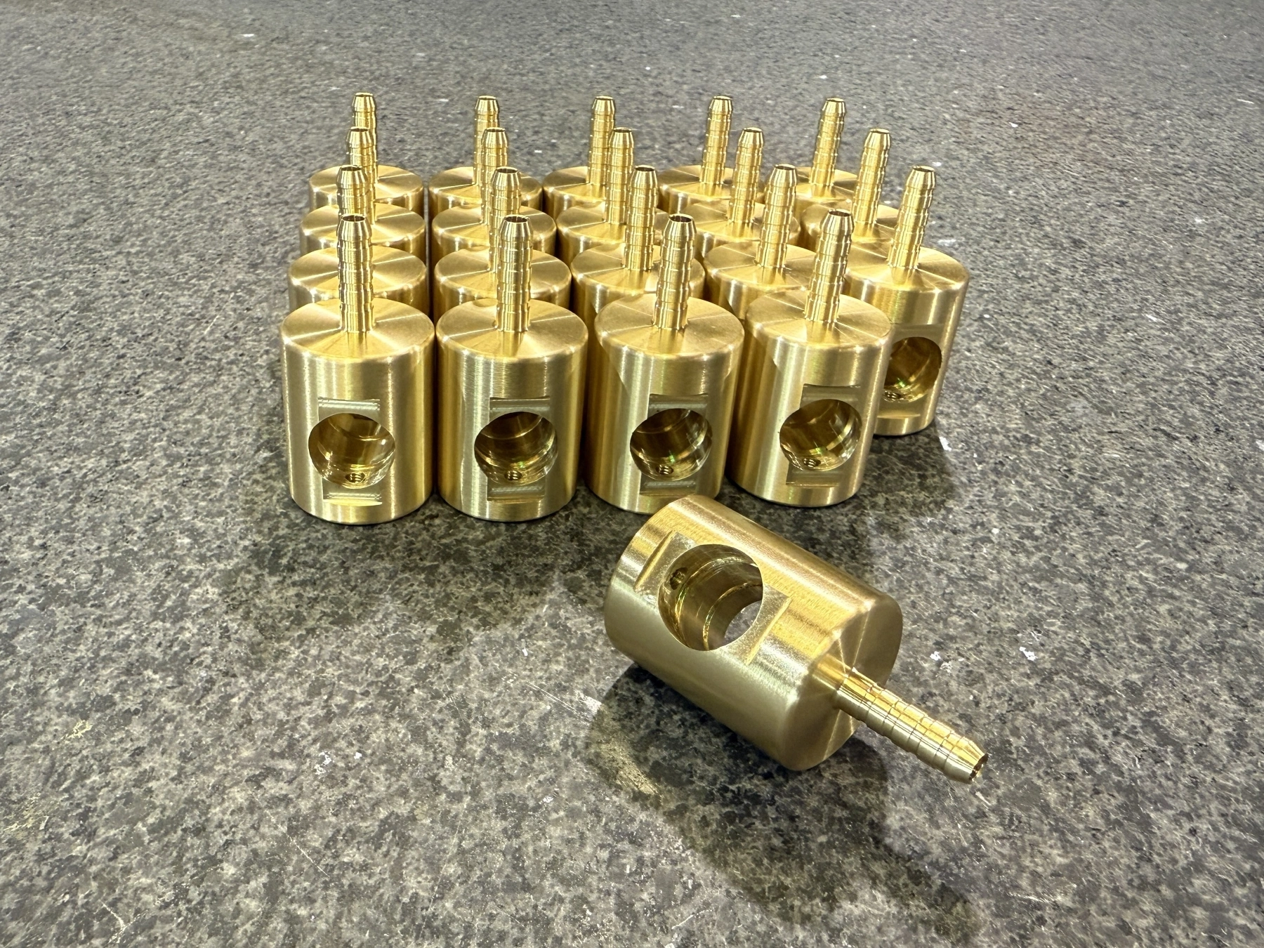 Machine-turned industrial 360 Brass components